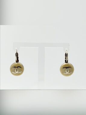 CHANEL 07A Ivory Round Hook Cream Resin Drop Earrings with Gold Accents